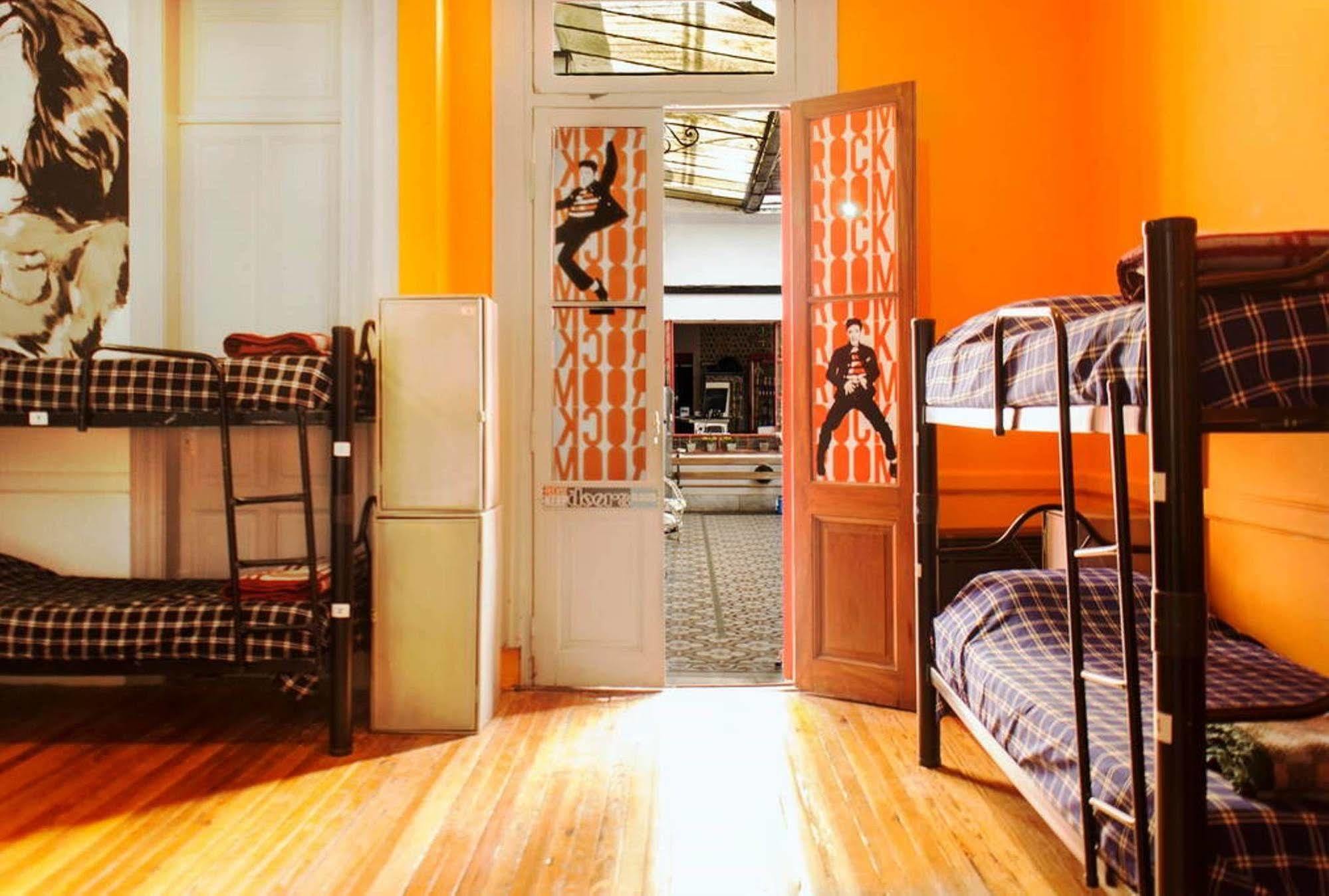 Play Hostel Soho Buenos Aires Exterior photo